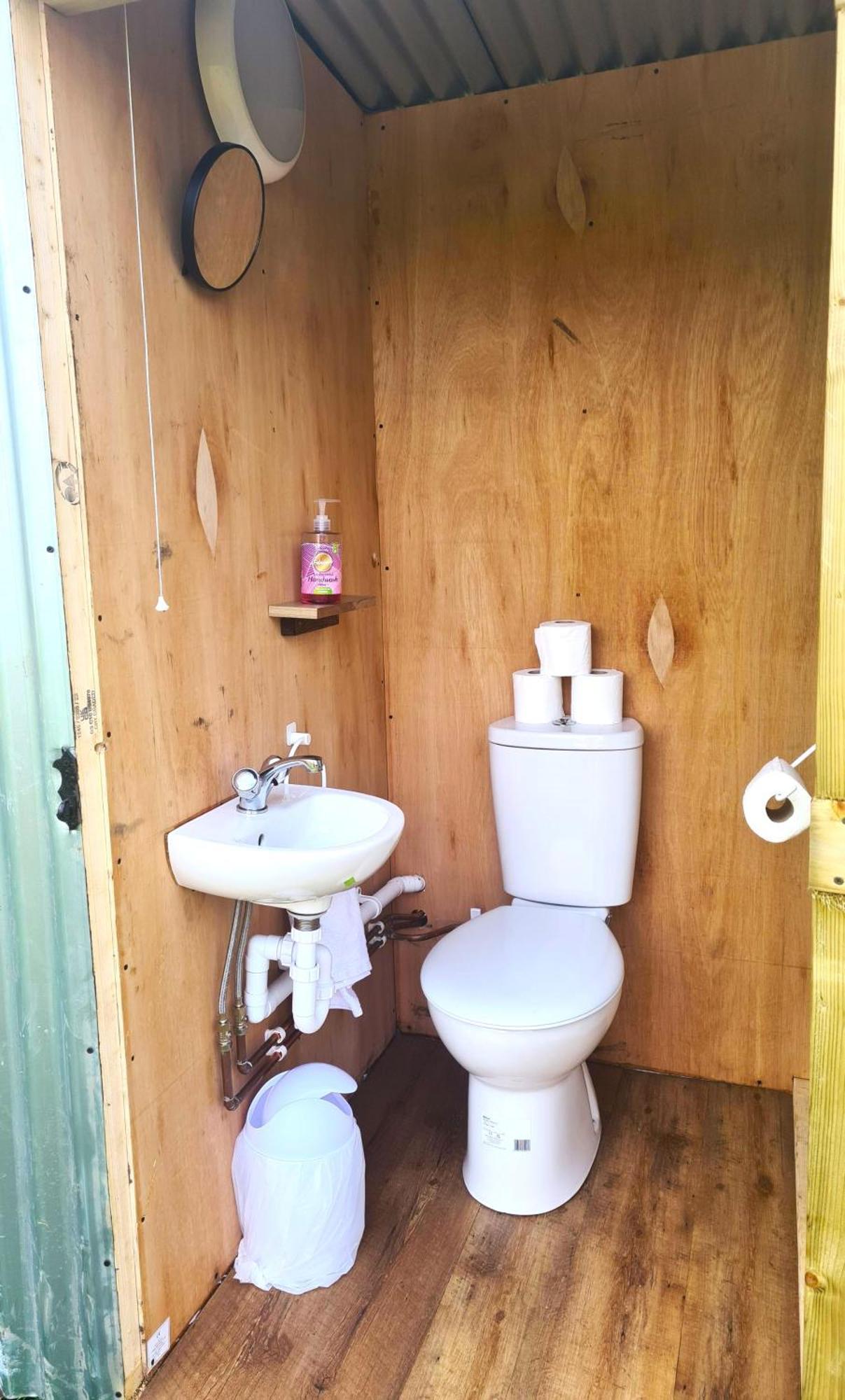 Villa Boyce Fen Farm Retreat Glamping & Fishery à Wisbech Extérieur photo